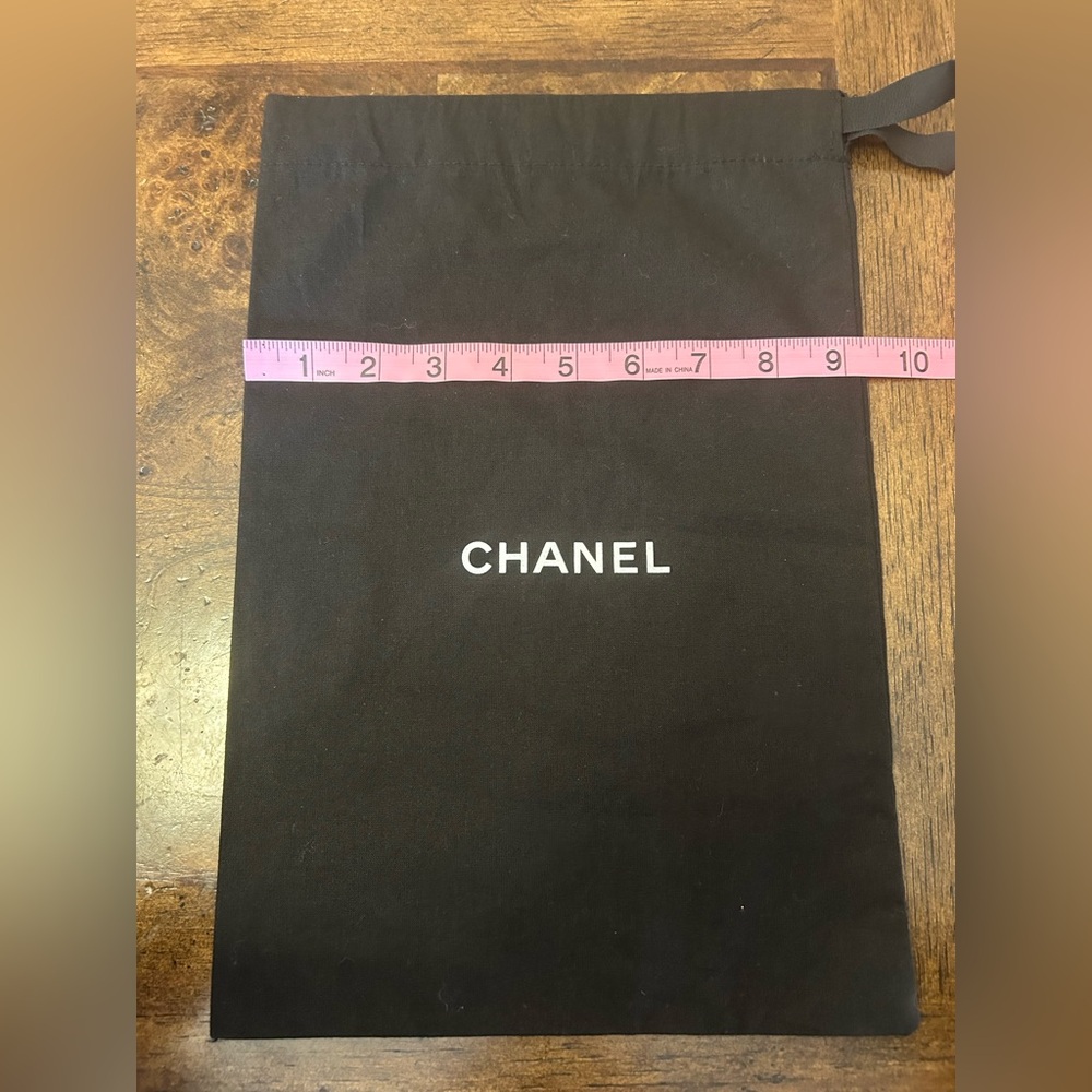 Chanel Dust bag 9.5 x 14 - Picture 2 of 2